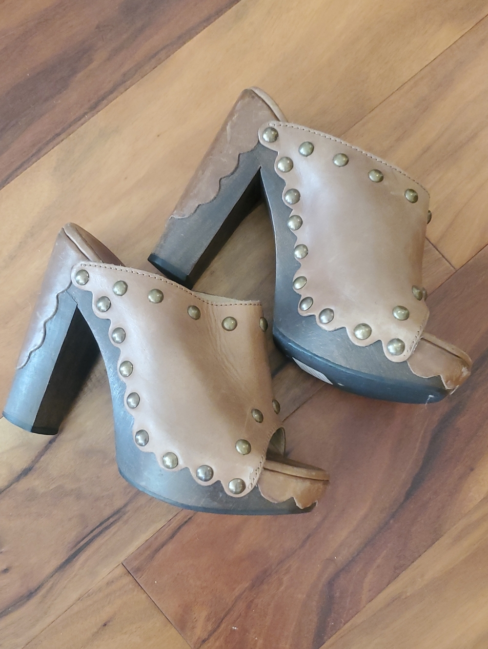 Stuart Weitzman Tan Leather Studded Platform Mules